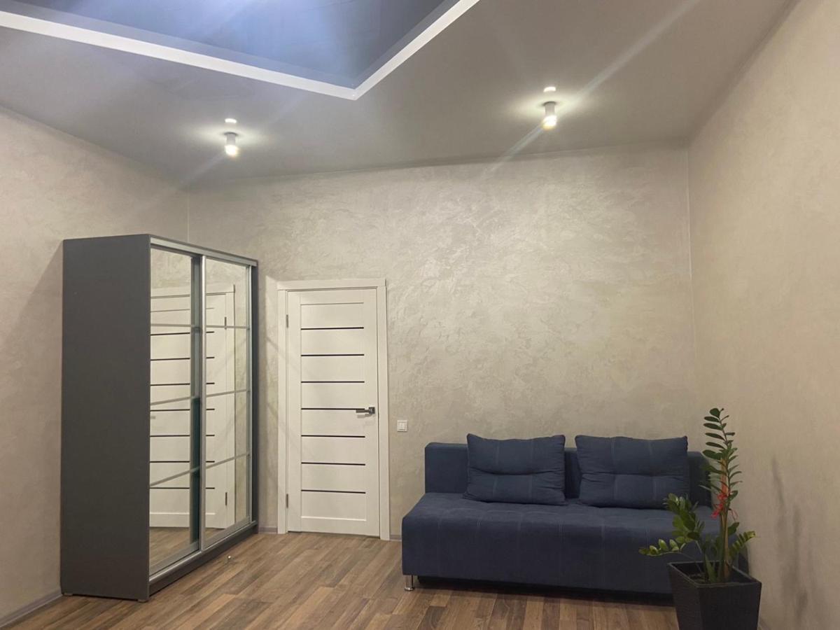 Kulisha 2Bedroom Apartment Near Opera House With Balcony Lviv Exterior photo