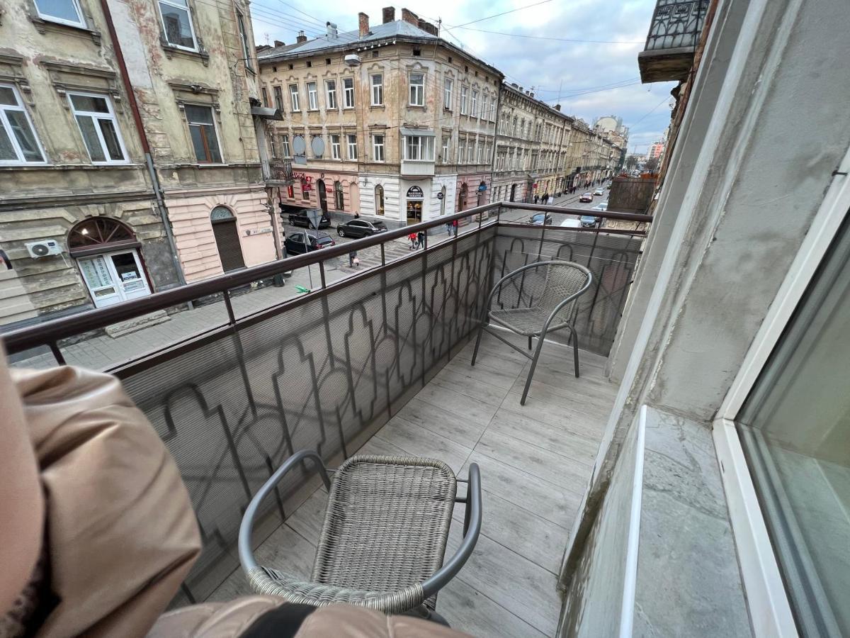 Kulisha 2Bedroom Apartment Near Opera House With Balcony Lviv Exterior photo